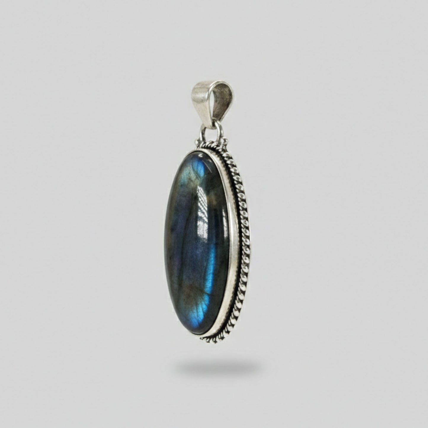 Labradorite Oval Pendant in 925 Sterling Silver Natural Blue Flash Labradorite Gemstone Necklace - GP337