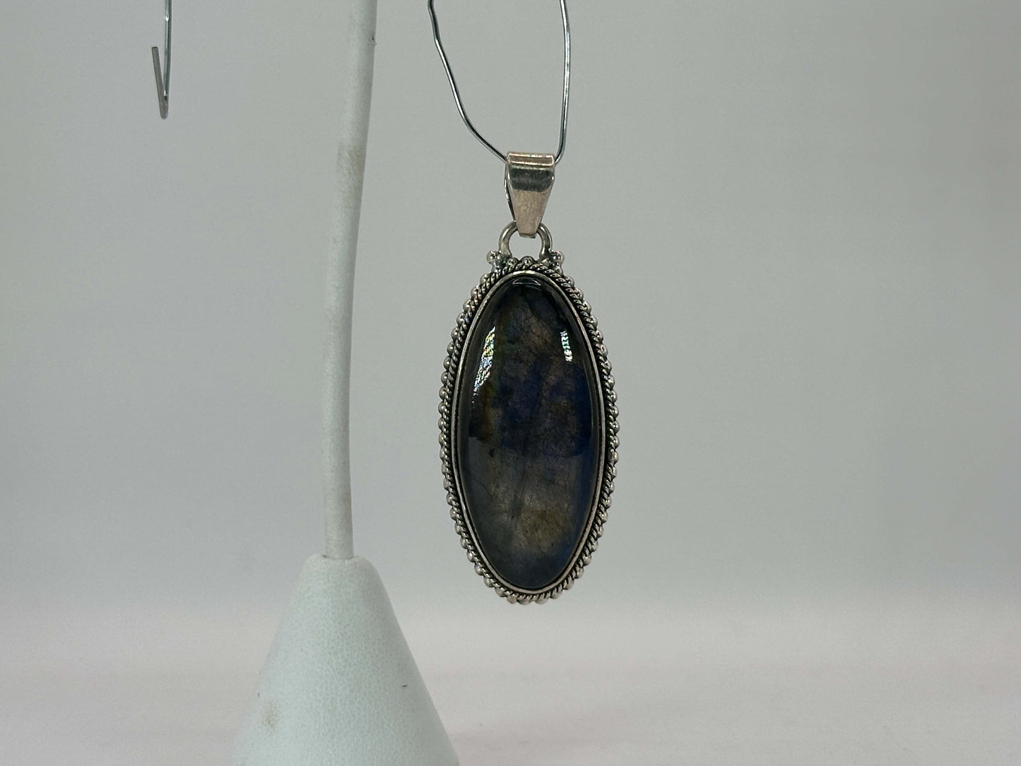 Labradorite Oval Pendant in 925 Sterling Silver Natural Blue Flash Labradorite Gemstone Necklace - GP337