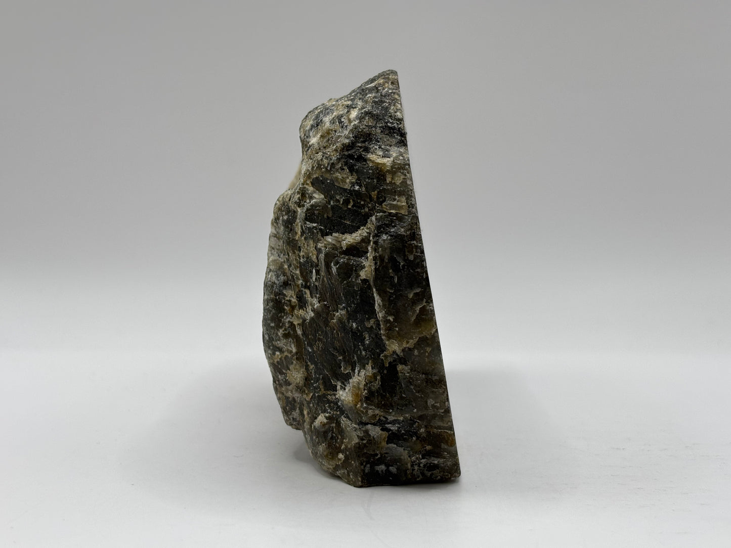 Natural Polished Labradorite Freeform Crystal with Blue & Gold Flash for Healing, Meditation & Home Decor - RPS510