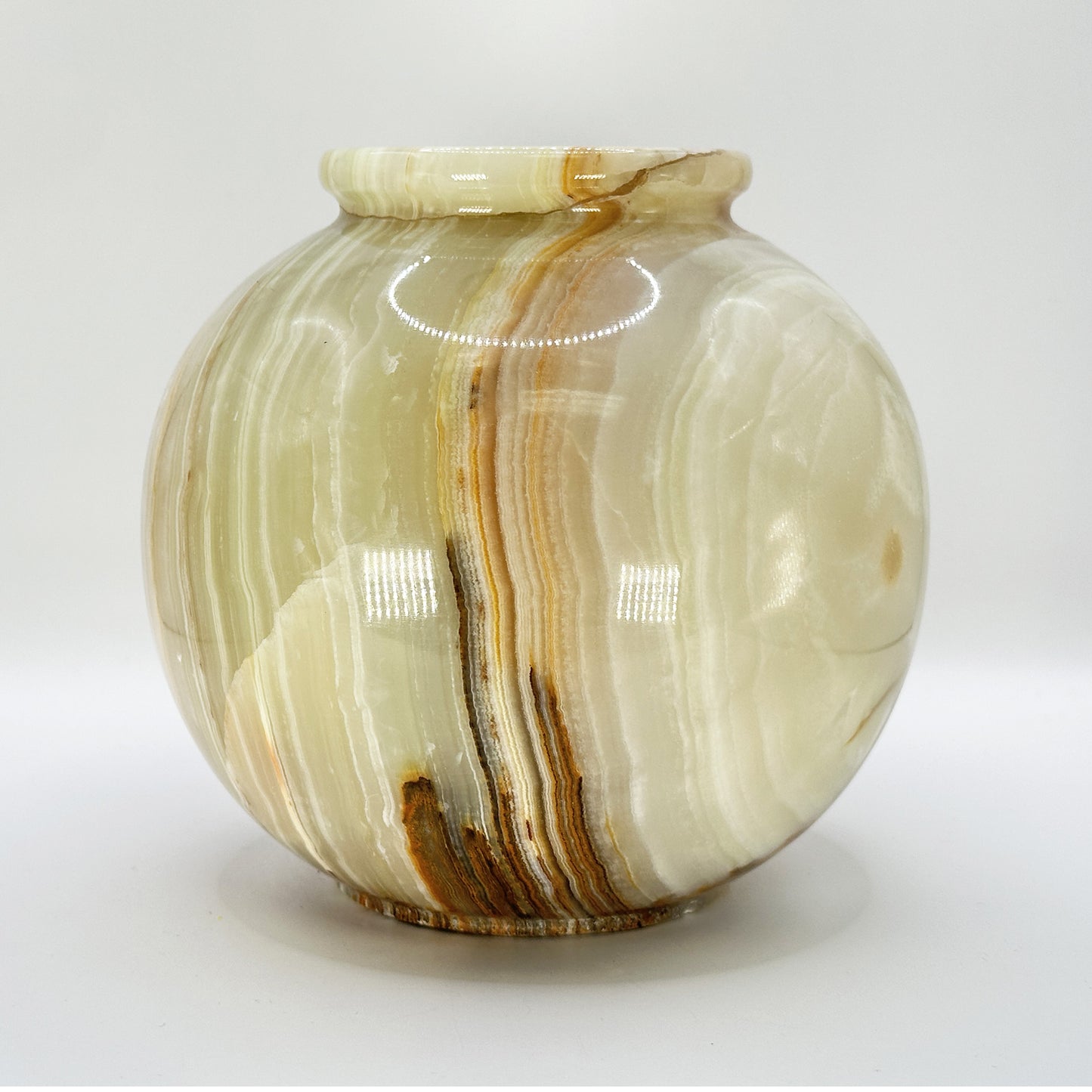 Polished Green Onyx Vase - Gem Avenue