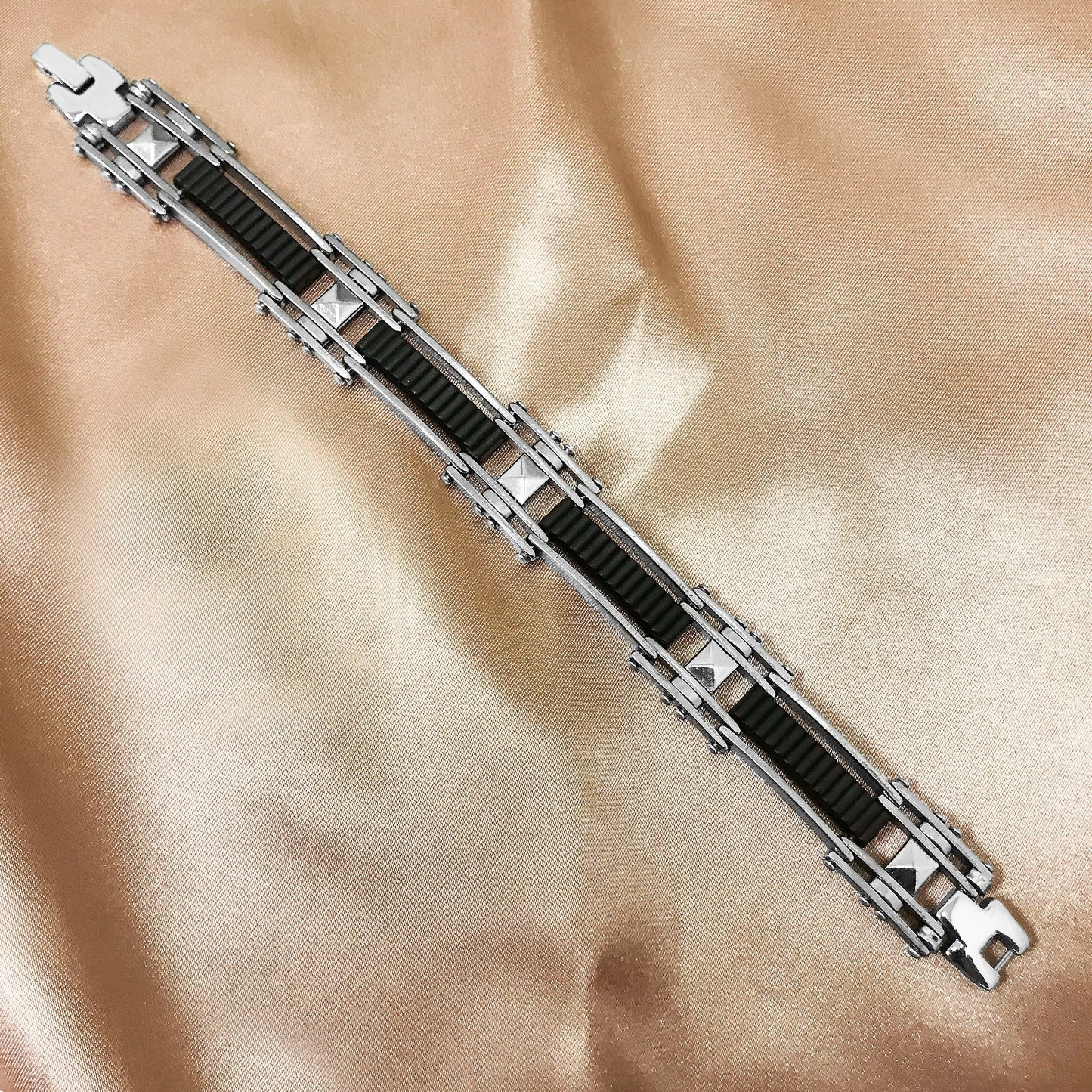 Men's Stainless Steel Black Rubber Link Chain Bracelet - Gem Avenue