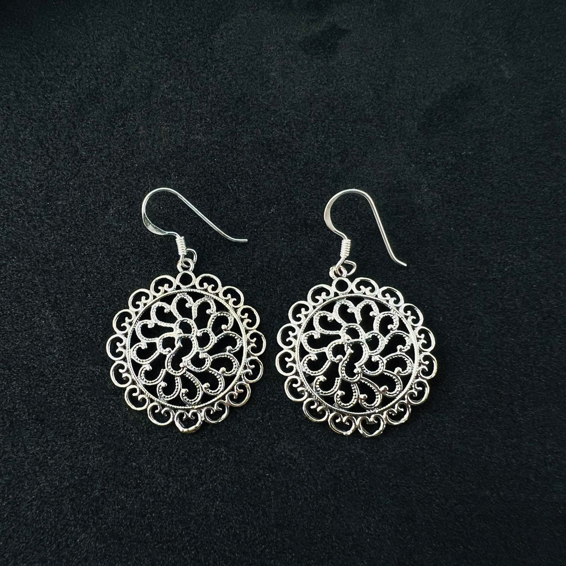 Hollow Out Flower Drop Vintage 925 Sterling Silver Oxidised Earrings - Gem Avenue