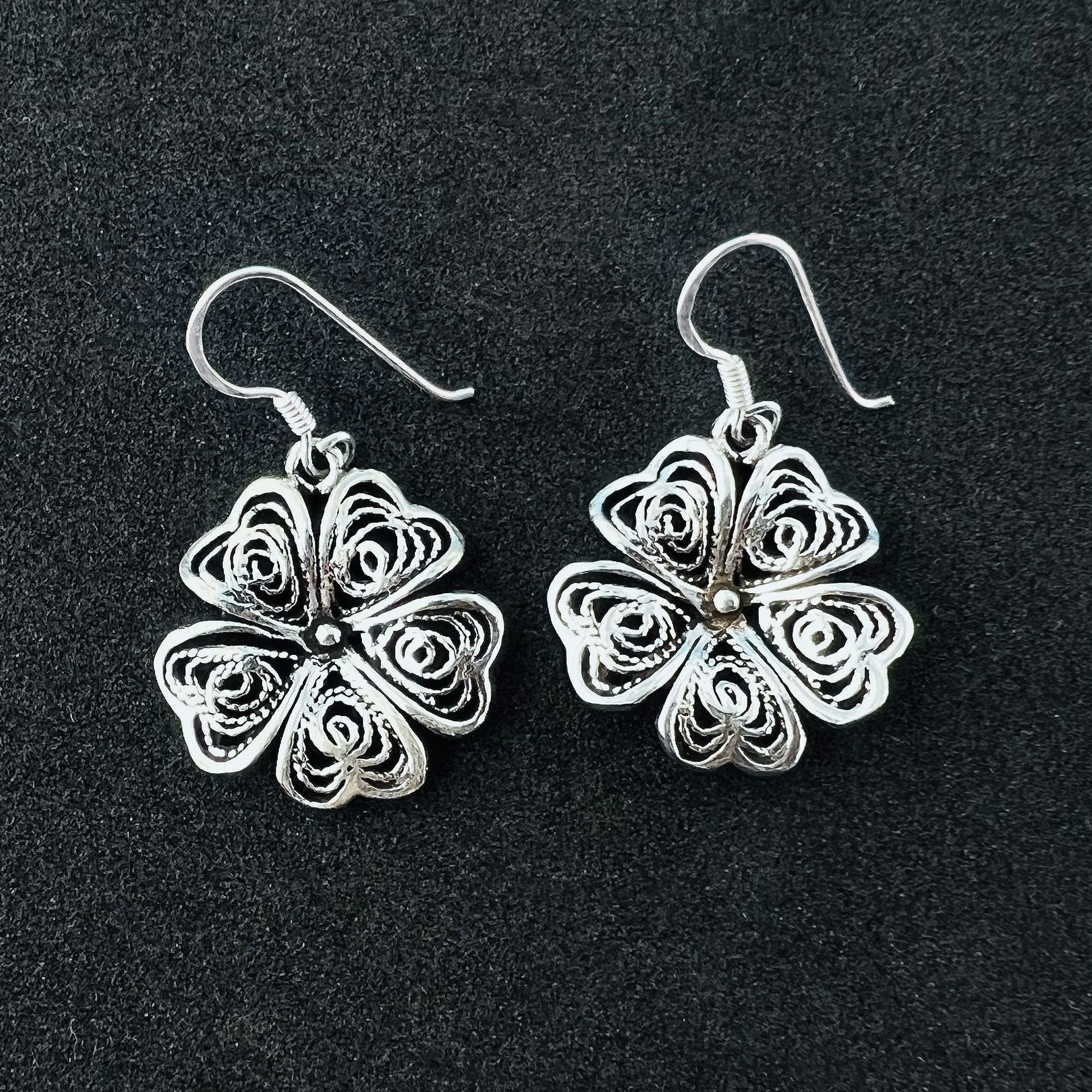 925 Sterling Silver Oxidised Five Leaf Flower Heart Love Dangle Earrings - Gem Avenue