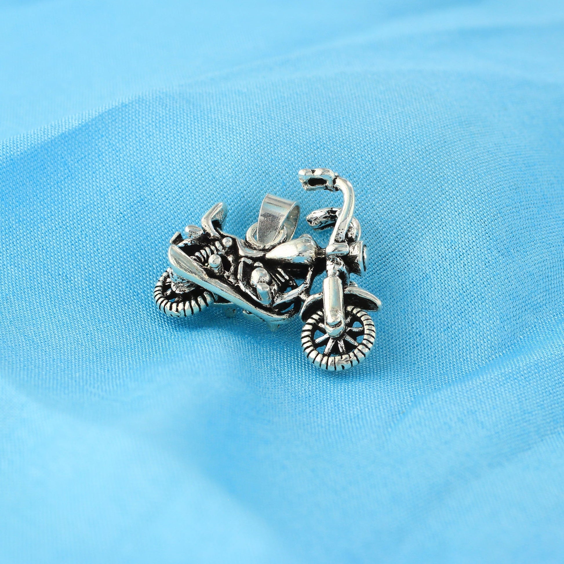 925 Sterling Silver Motorcycle Bike Pendant - Gem Avenue