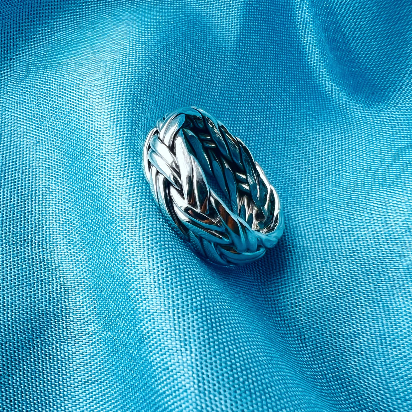 925 Sterling Silver High Polished Simple Braid Handmade Ring - Gem Avenue