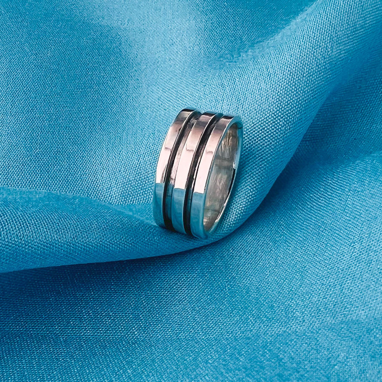 Unisex 925 Sterling Silver Band Ring - Gem Avenue