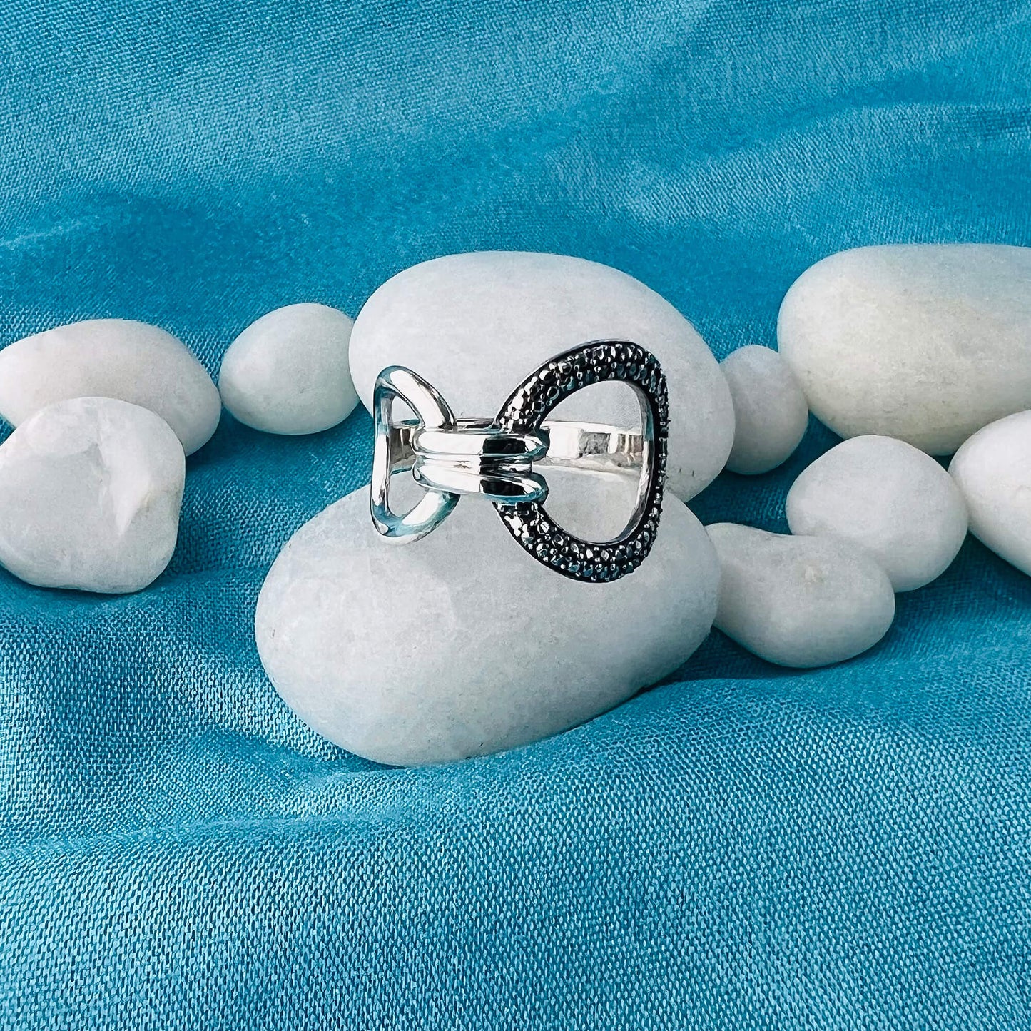 925 Sterling Silver Celtic Knot Ring - Gem Avenue