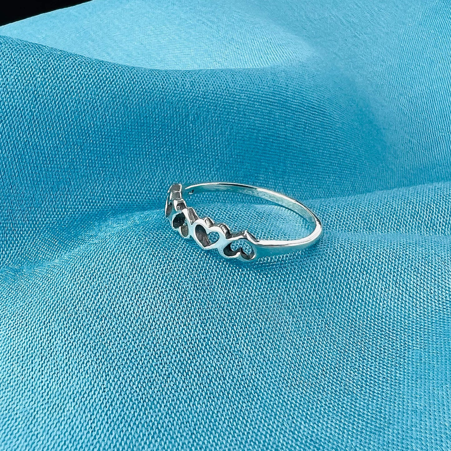 Love Heart 925 Sterling Silver Ring - Gem Avenue