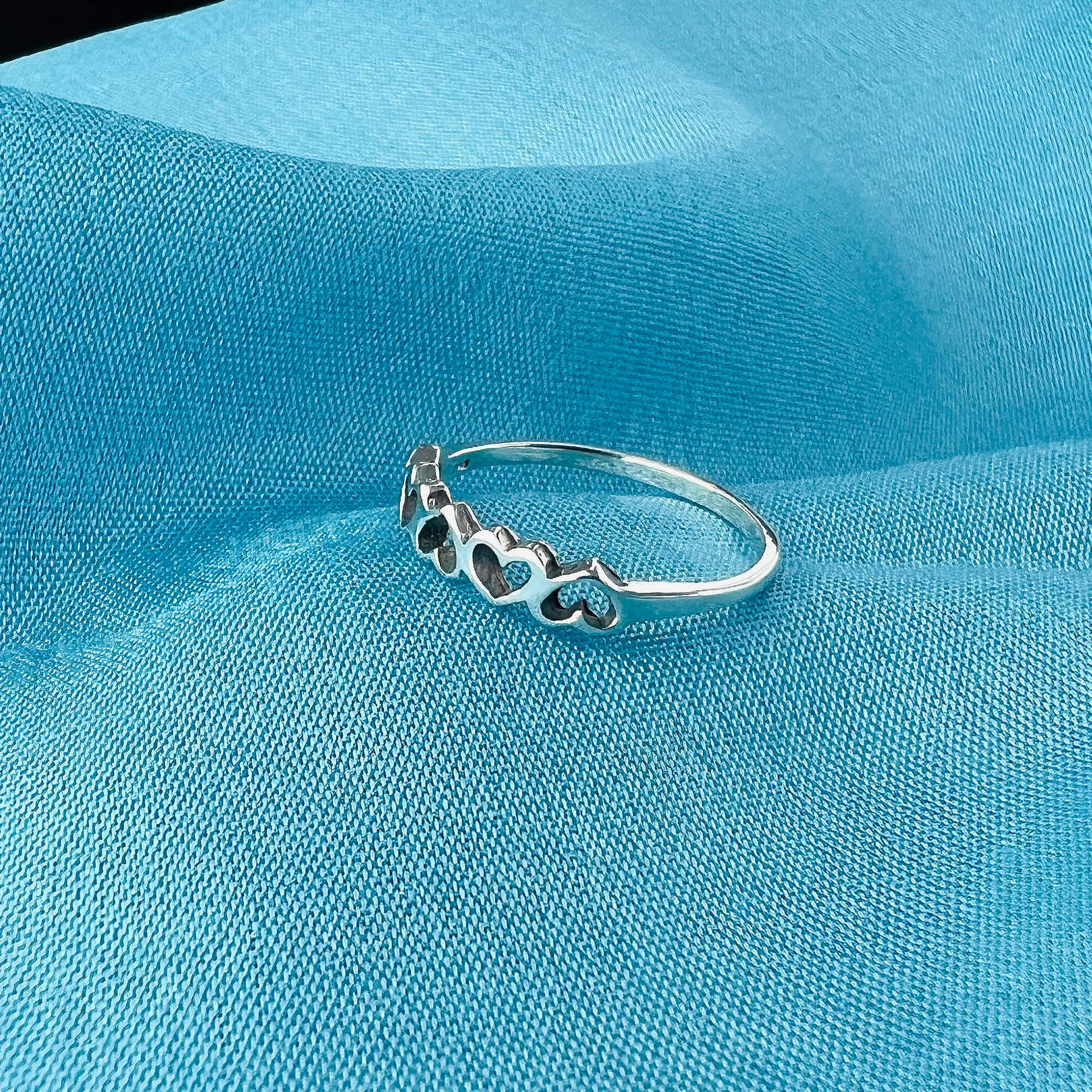 Love Heart 925 Sterling Silver Ring - Gem Avenue