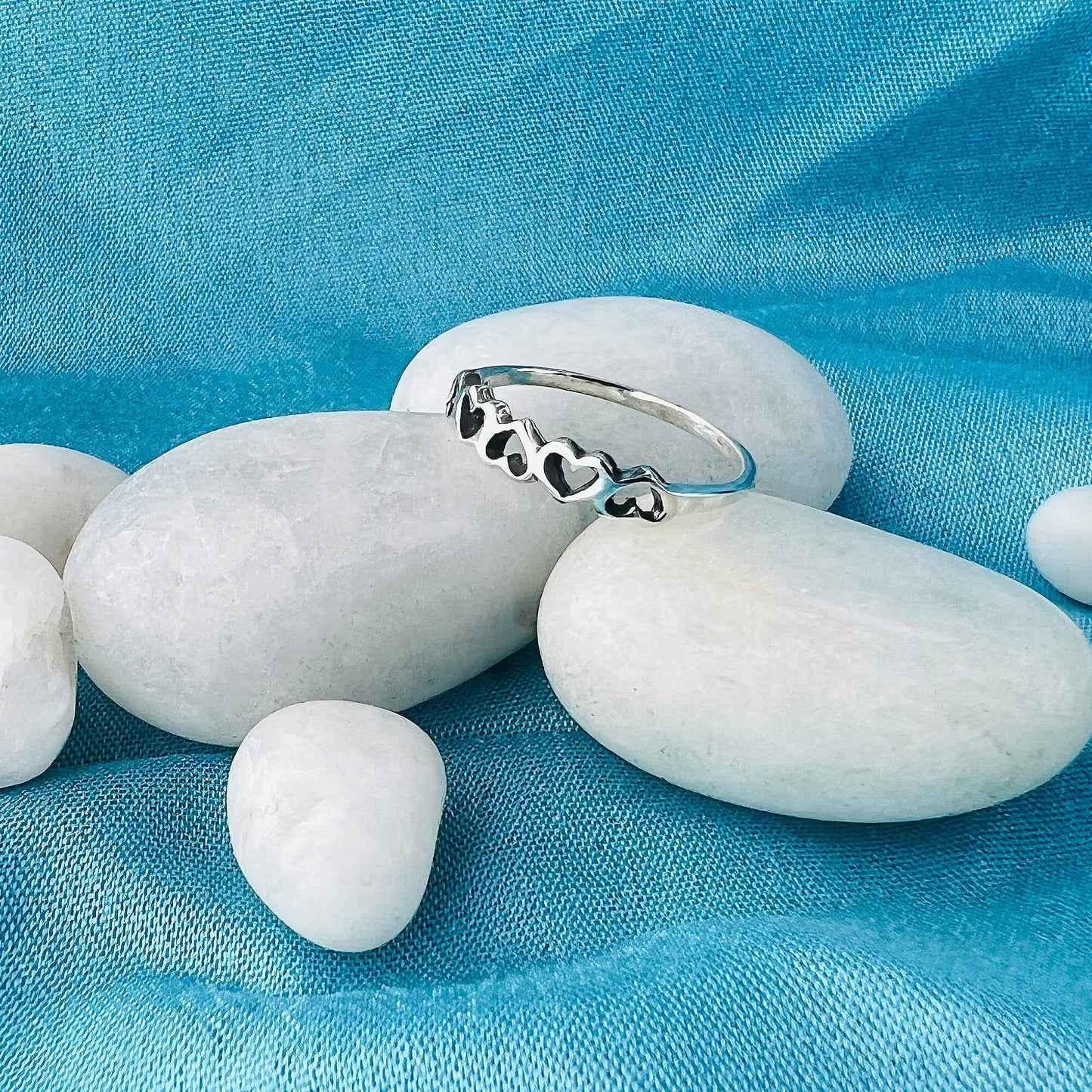 Love Heart 925 Sterling Silver Ring - Gem Avenue