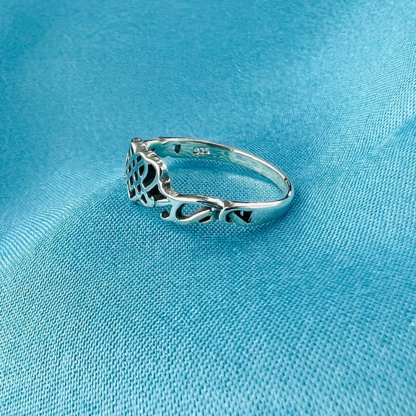 Love Heart Polished 925 Sterling Silver Ring - Gem Avenue