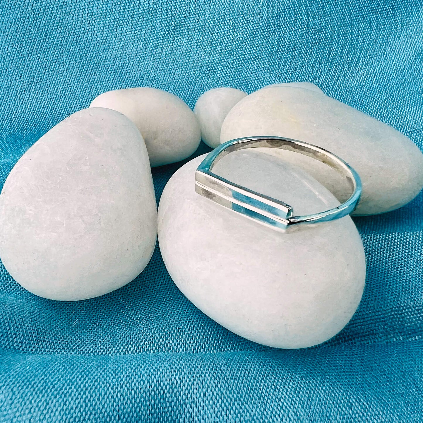 Parallel Classic Bar Shaped Polished 925 Sterling Silver Ring - Gem Avenue