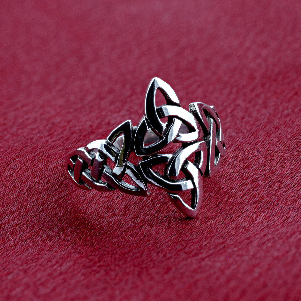 925 Sterling Silver Triquetra Celtic Knot Design Ring - Gem Avenue