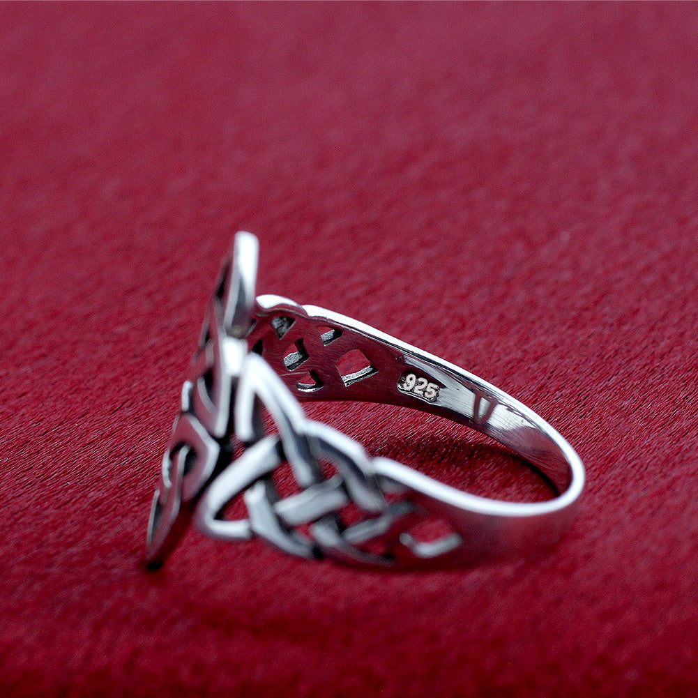 925 Sterling Silver Triquetra Celtic Knot Design Ring - Gem Avenue