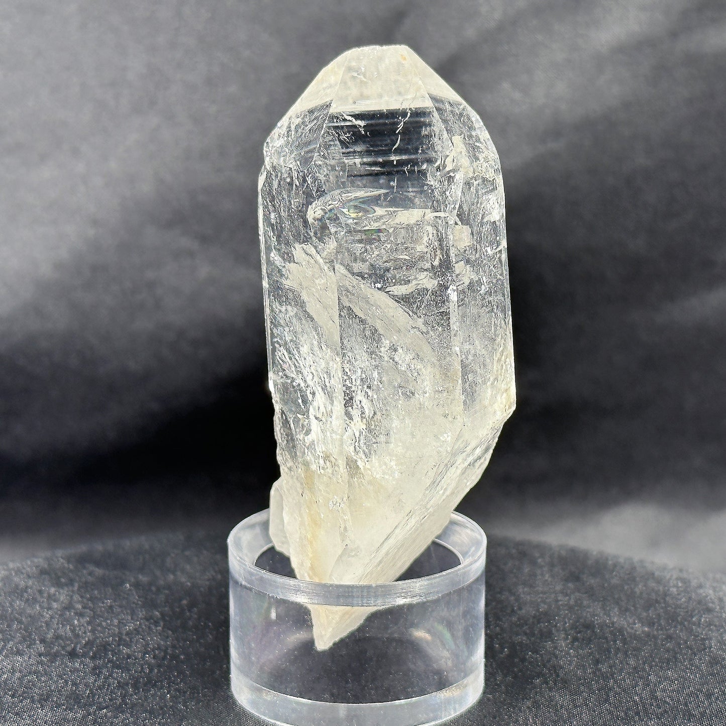 Natural Clear Quartz Gemstone Crystal - Wholesale - Gem Avenue