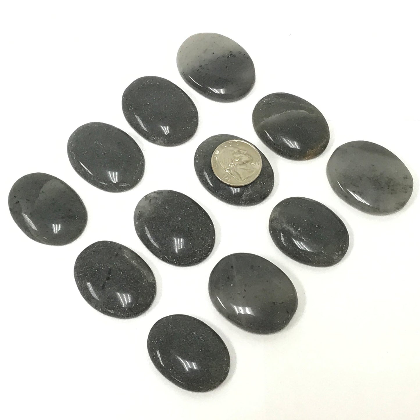 Gray Quartz Worry Stone – Pocket Thumb Stone with Indent for Anxiety and Stress Relief – Polished Gray Fidget Stone for Calming, Focus, Meditation, Grounding – Gift for Men & Women (1 Piece)