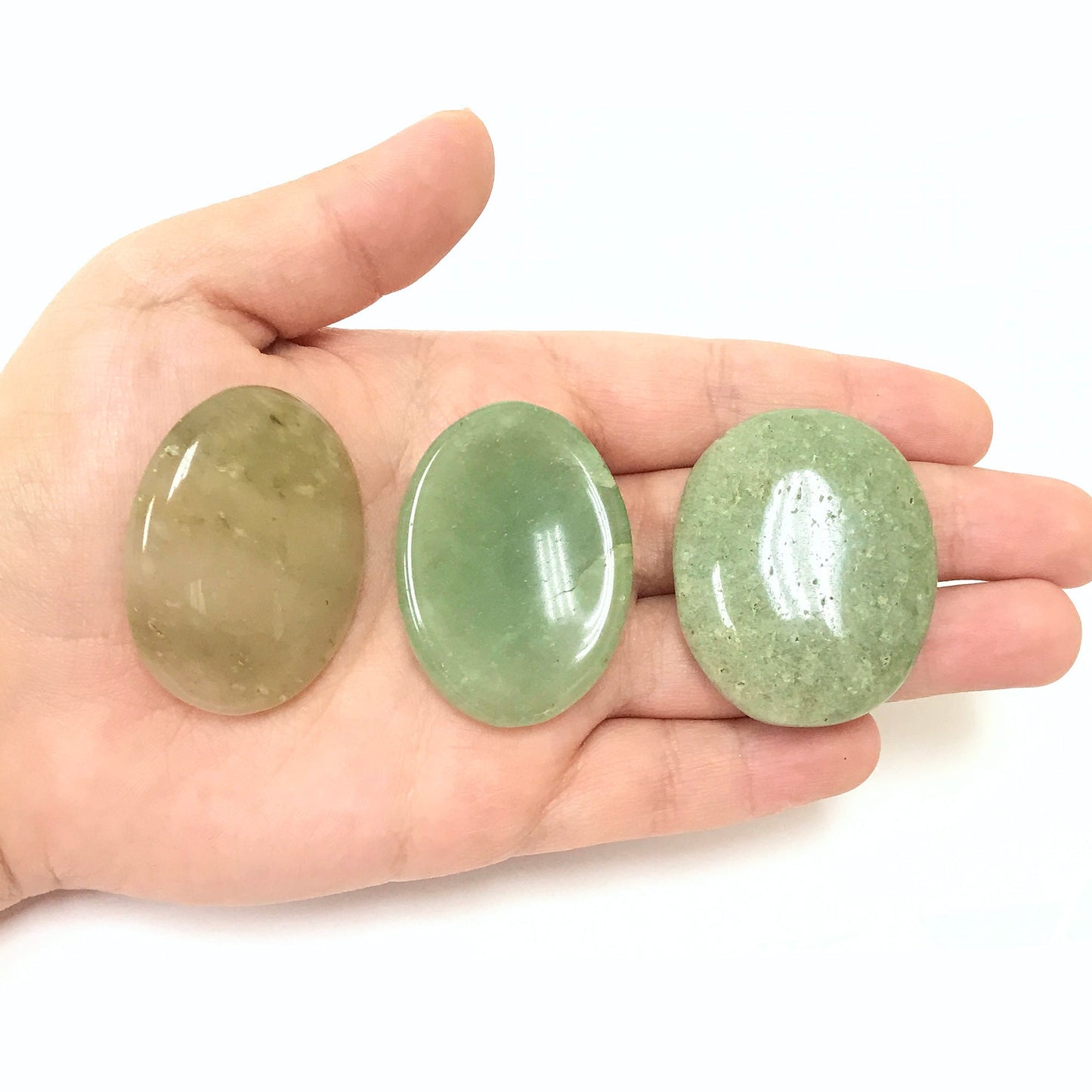 Green Aventurine Worry Stone – Pocket Thumb Stone with Indent for Anxiety and Stress Relief – Polished Fidget Stone for Focus, Calming, Meditation, Grounding – Gift for Men & Women (1 Piece) -RSH204-K
