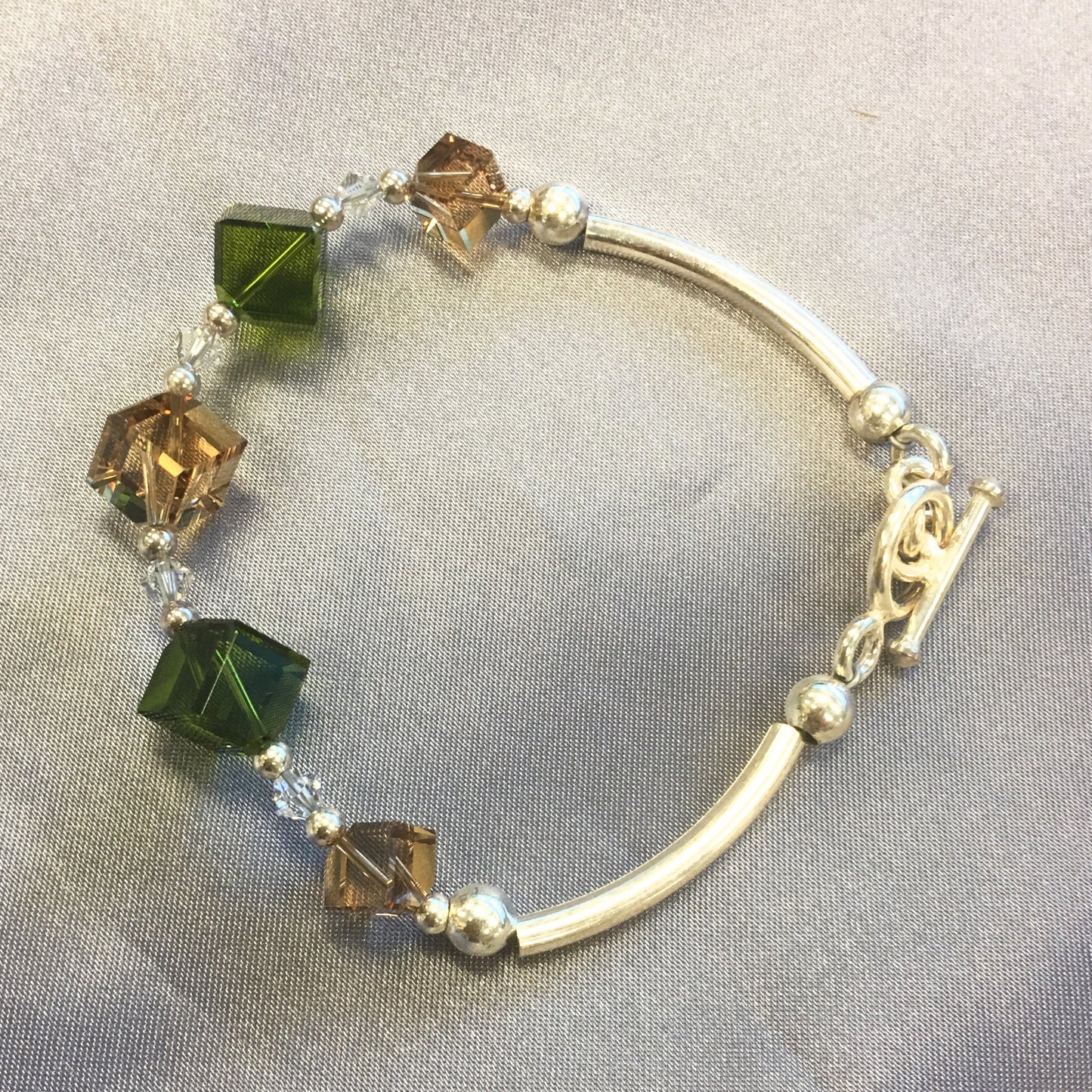 Sterling Silver 7 inch Bracelet with Diagonal Shaped Austrian Crystals