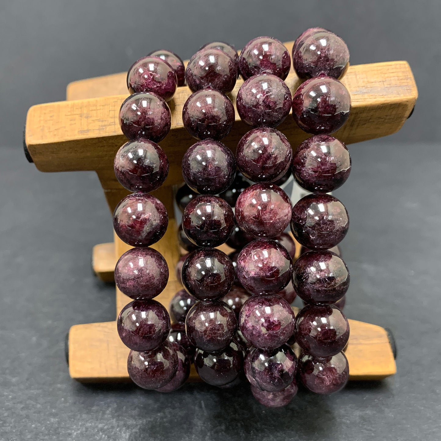 Natural Garnet Gemstone Round Bead Unisex Handmade Stretch Bracelet - Gem Avenue