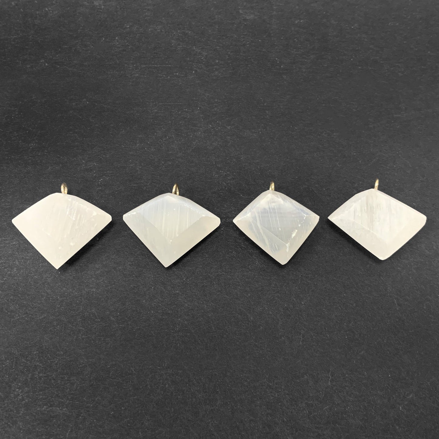Selenite Pendants Wholesale - Gem Avenue