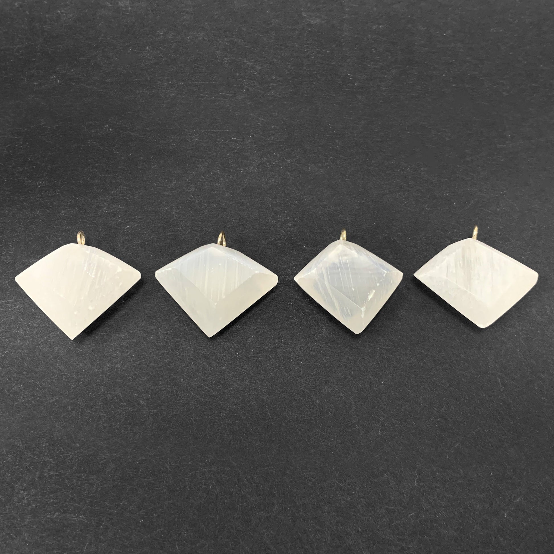 Selenite Pendants Wholesale - Gem Avenue