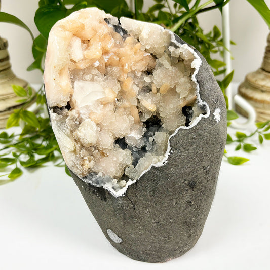 Exquisite Natural Apophyllite and Heulandite on Chalcedony Mineral Specimen, Perfect for Collectors and Crystal Enthusiasts
