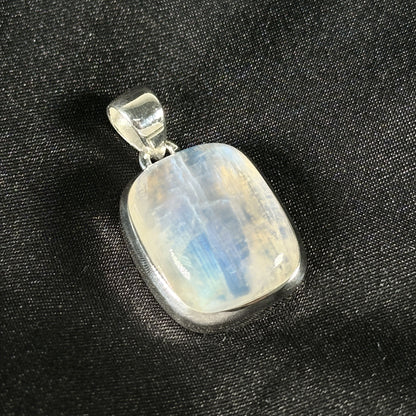 Rainbow Moonstone Pendant Necklace in 925 Sterling Silver Iridescent Gemstone Jewelry - GP345