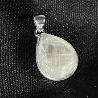 Rainbow Moonstone Pendant Necklace in 925 Sterling Silver Iridescent Gemstone Jewelry - GP345
