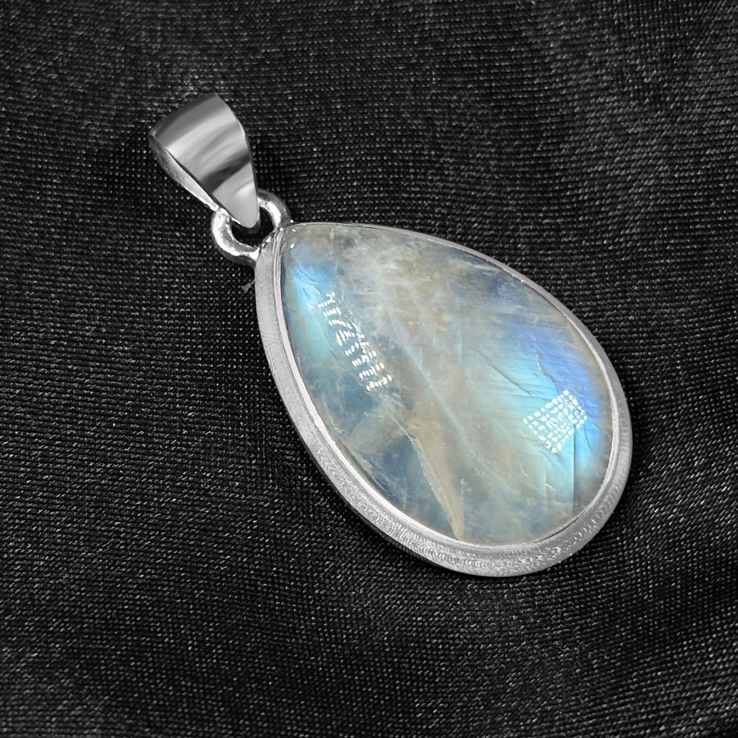 Rainbow Moonstone Pendant Necklace in 925 Sterling Silver Iridescent Gemstone Jewelry - GP345