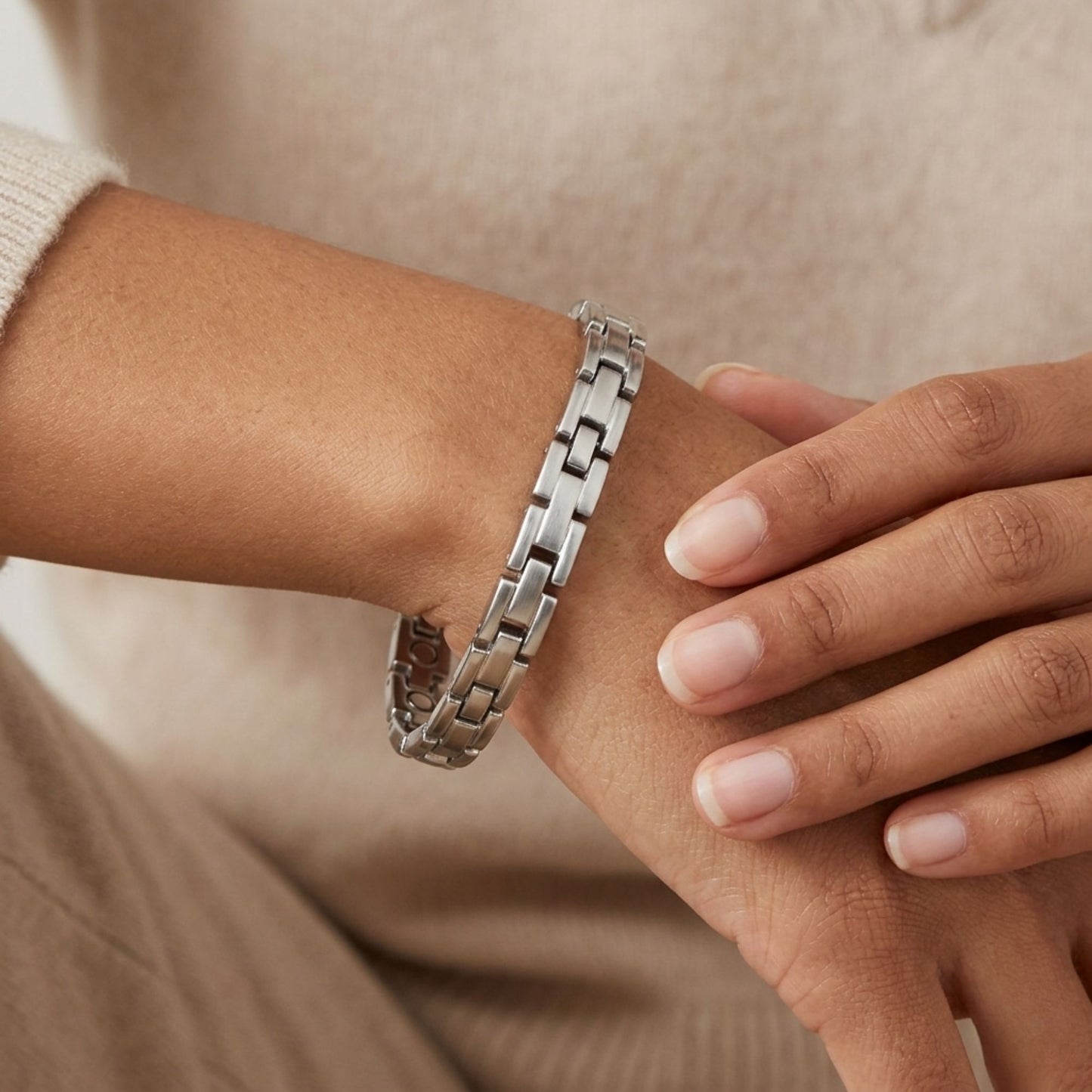 Magnetic Silver Tone Link Bracelet 8 inch with Fold over Clasps