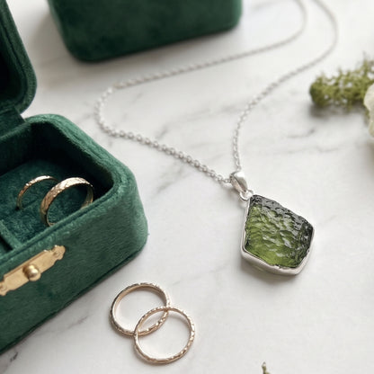 Moldavite Pendant, 925 Sterling Silver Green Crystal Gemstone Jewelry - Gem Avenue Retail