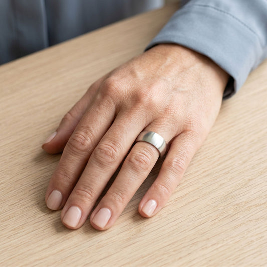 Stainless Steel Engravable Band Ring 7mm Custom Personalized Plain Unisex Wedding Jewelry Gift for Men & Women