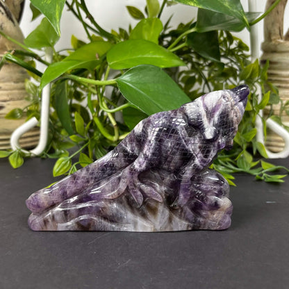 Hand Carved Chevron Amethyst Lizard Animal Carving-RAN496