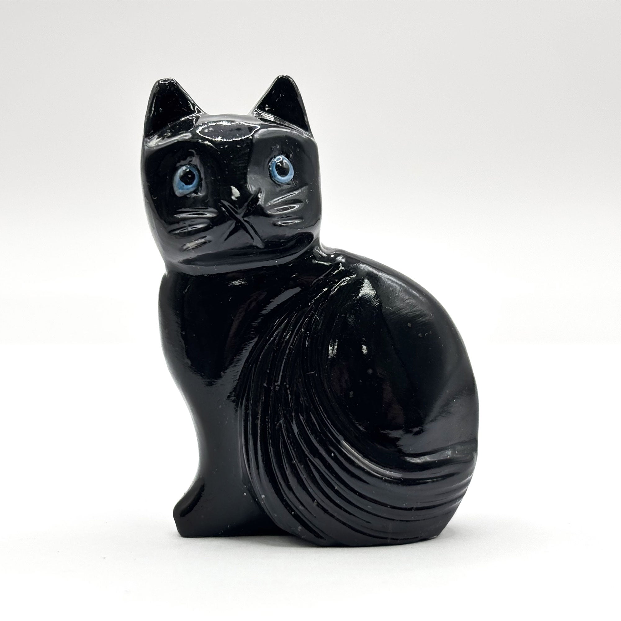 Black Onyx Sitting Cat Carving Peruvian Gemstone Figurine RAN578