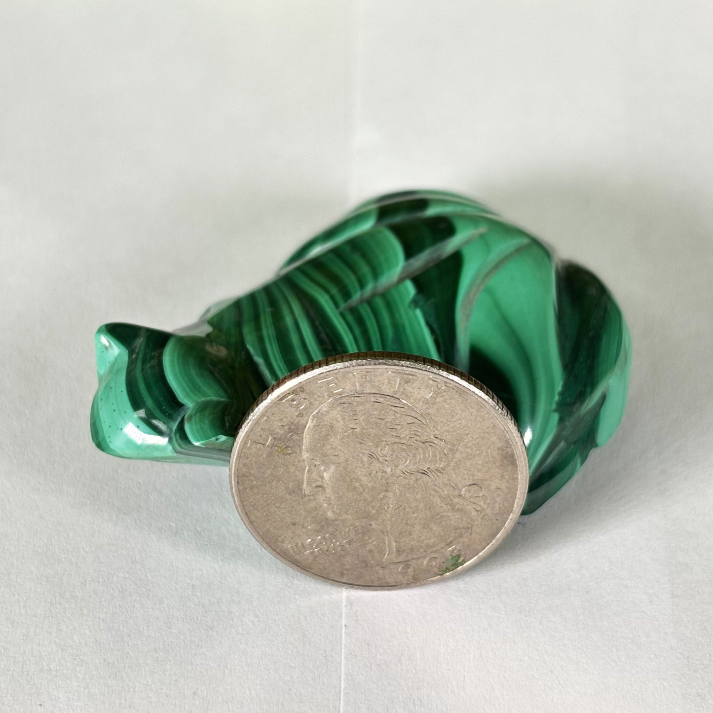 Malachite Crystal Frog Figurine - Gem Avenue Retail