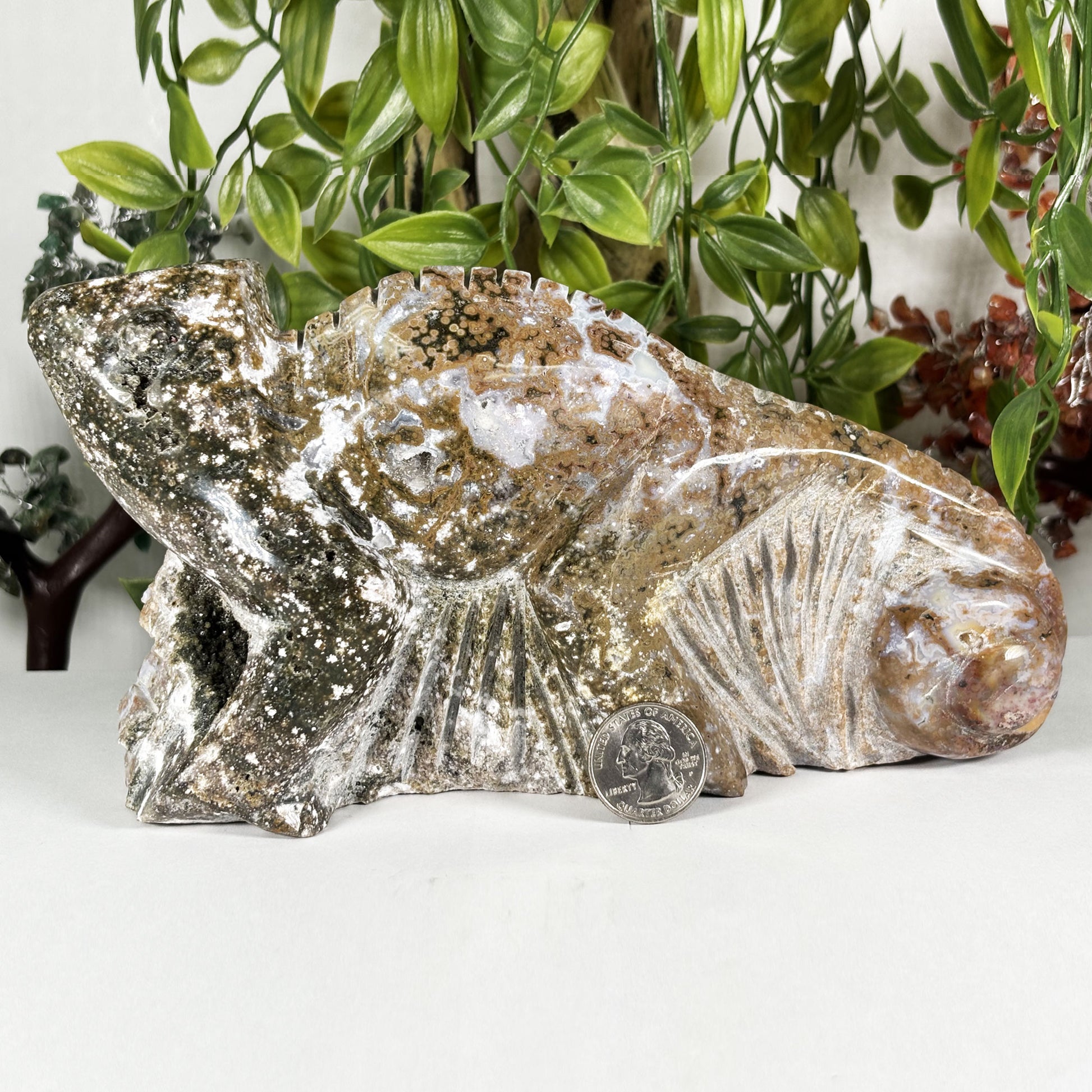 Sea Jasper Gemstone Lizard Figurine - Gem Avenue Retail