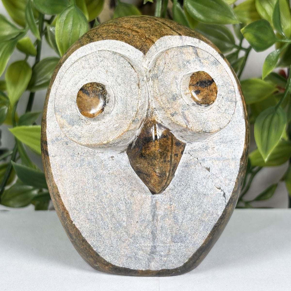 Serpentine Owl Figurine - Gem Avenue
