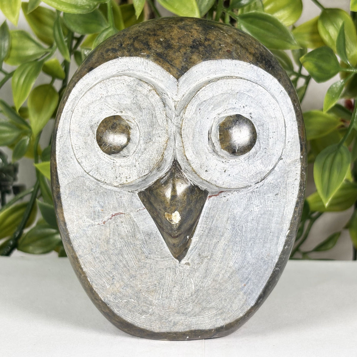 Serpentine Owl Figurine - Gem Avenue
