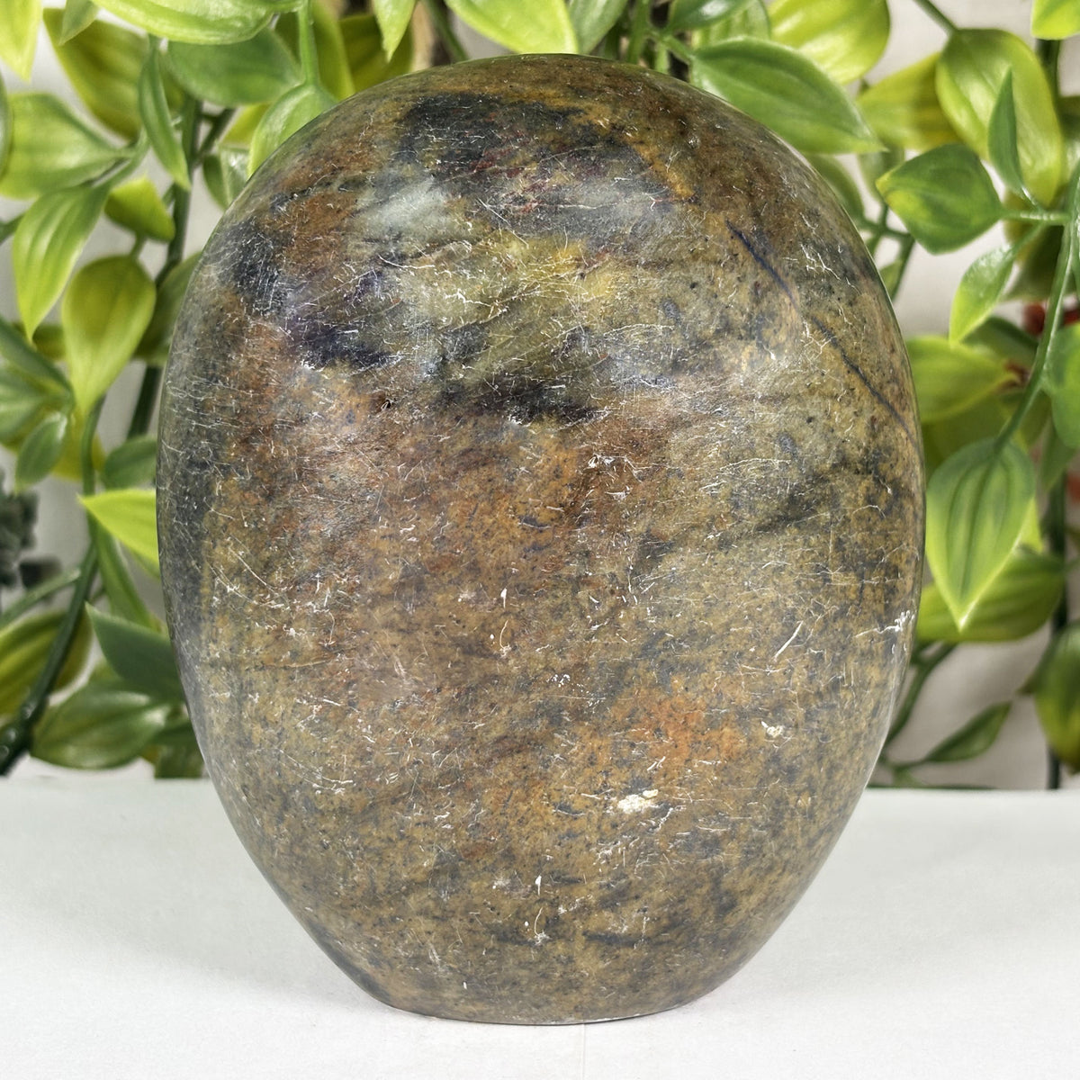Serpentine Owl Figurine - Gem Avenue 