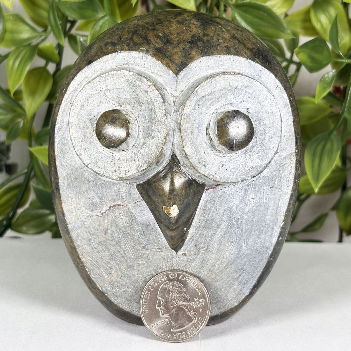Serpentine Owl Figurine - Gem Avenue 