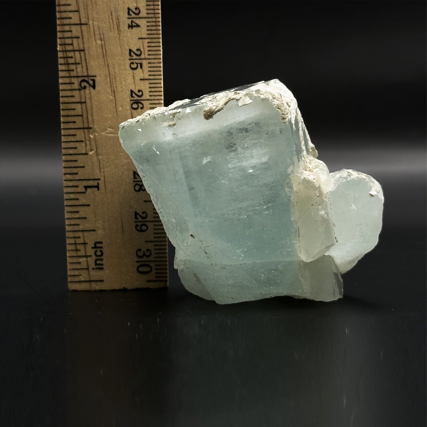 Natural Blue Raw Aquamarine Crystal - Gem Avenue Retail