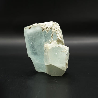 Natural Blue Raw Aquamarine Crystal - Gem Avenue Retail