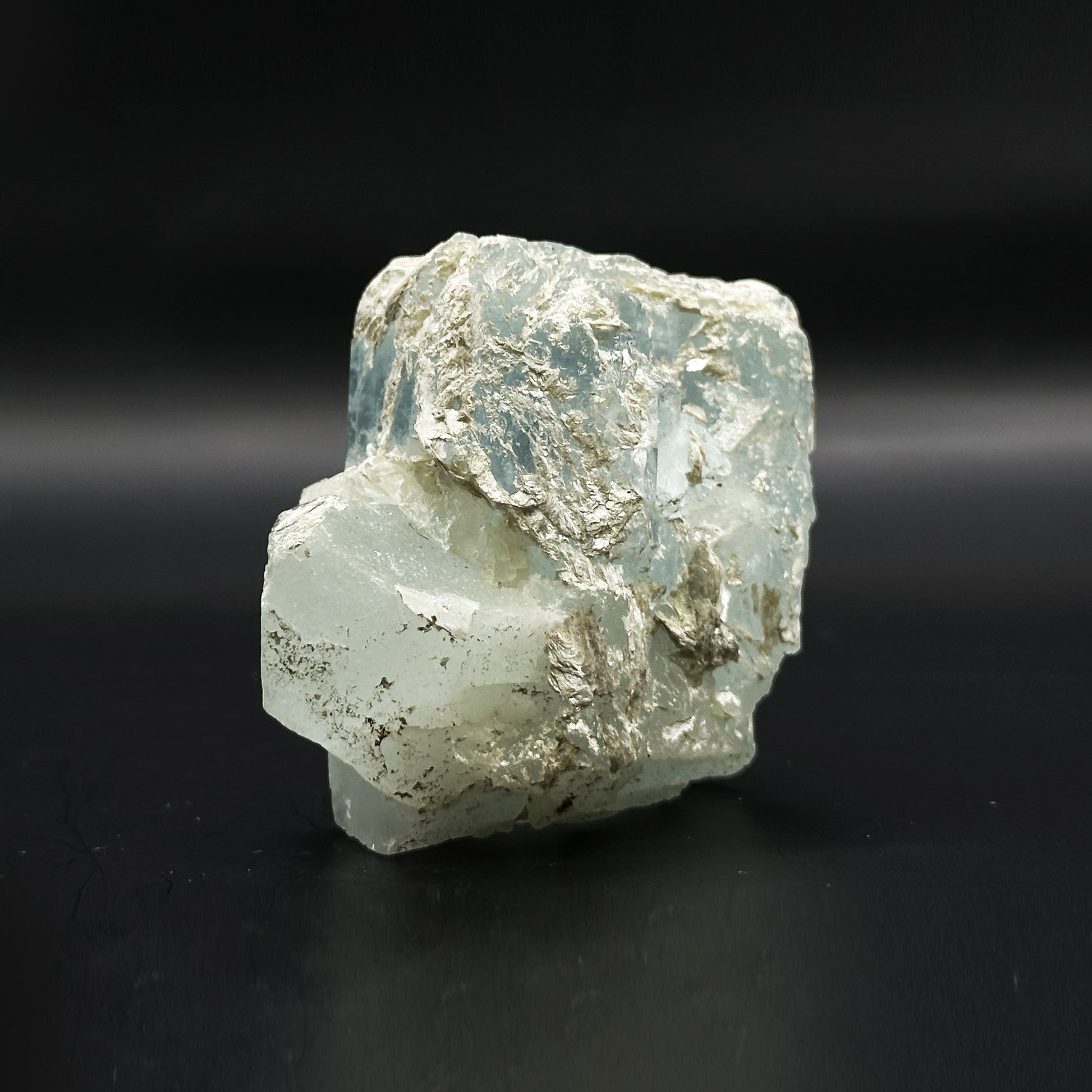 Natural Blue Raw Aquamarine Crystal - Gem Avenue Retail