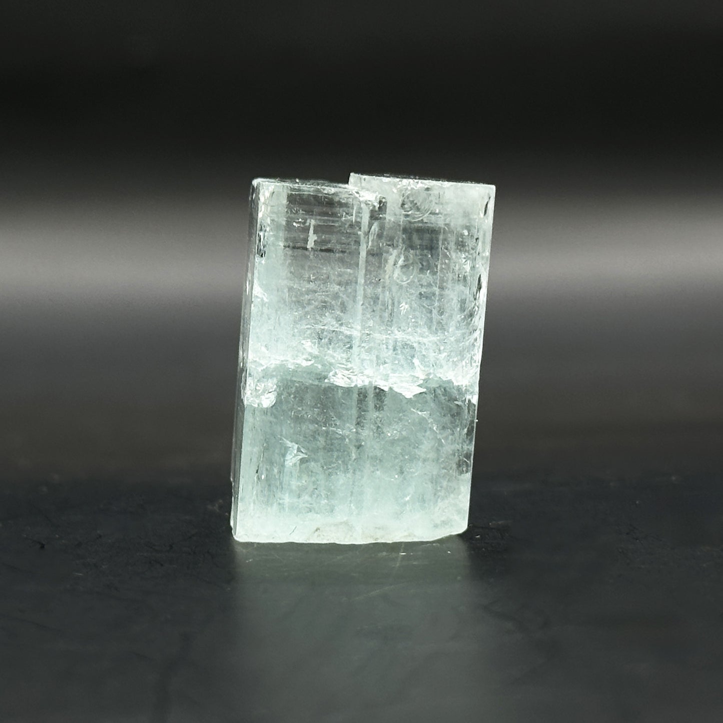 Blue Raw Aquamarine Crystal - Gem Avenue Retail