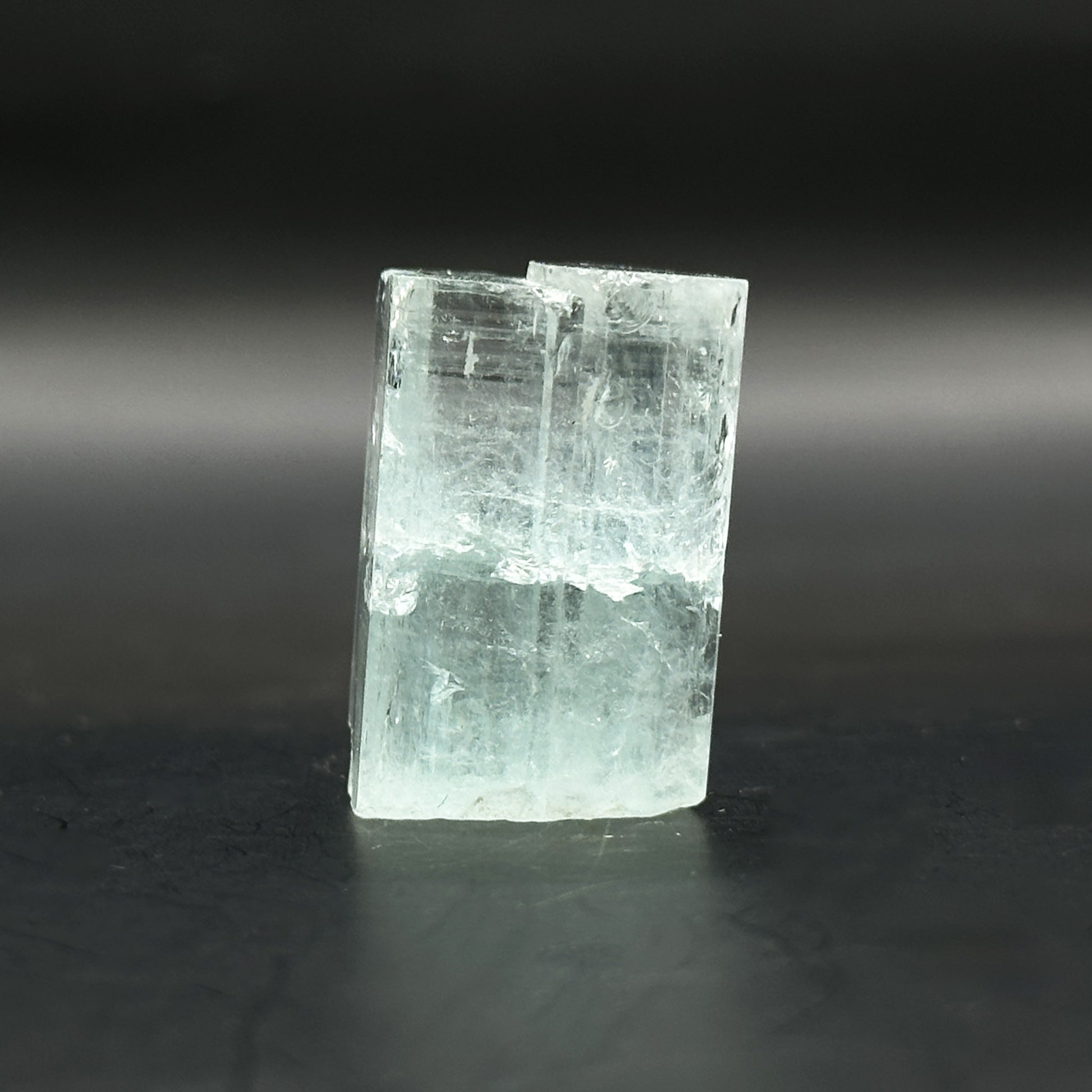 Blue Raw Aquamarine Crystal - Gem Avenue Retail
