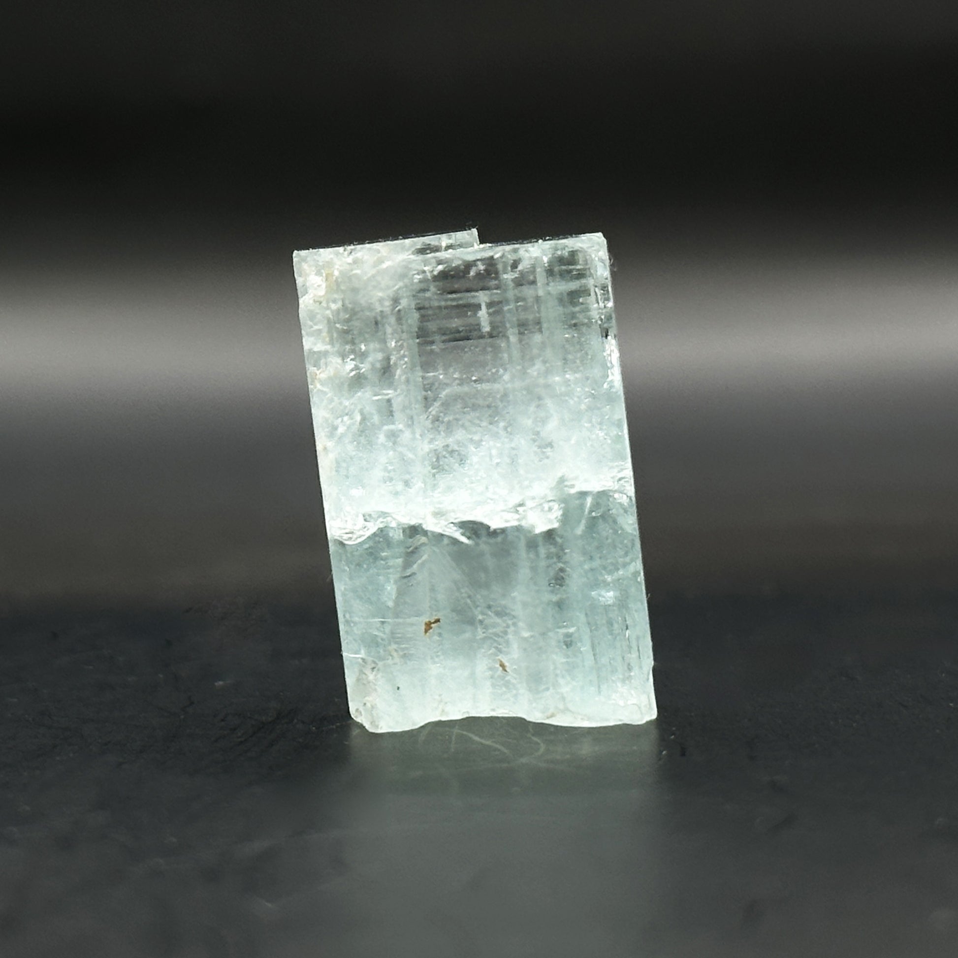 Blue Raw Aquamarine Crystal - Gem Avenue Retail