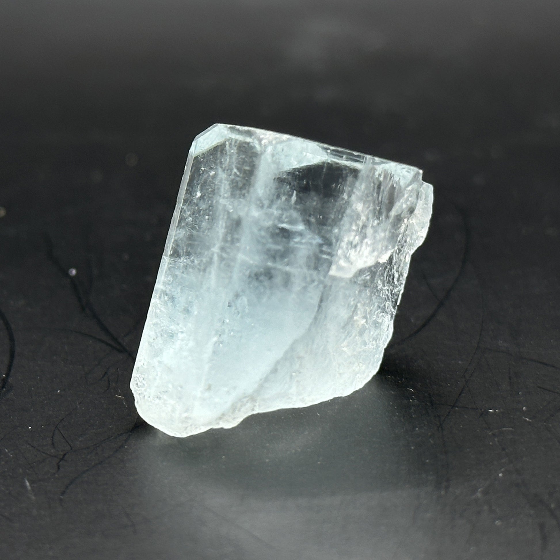 Blue Raw Aquamarine Crystal - Gem Avenue Retail