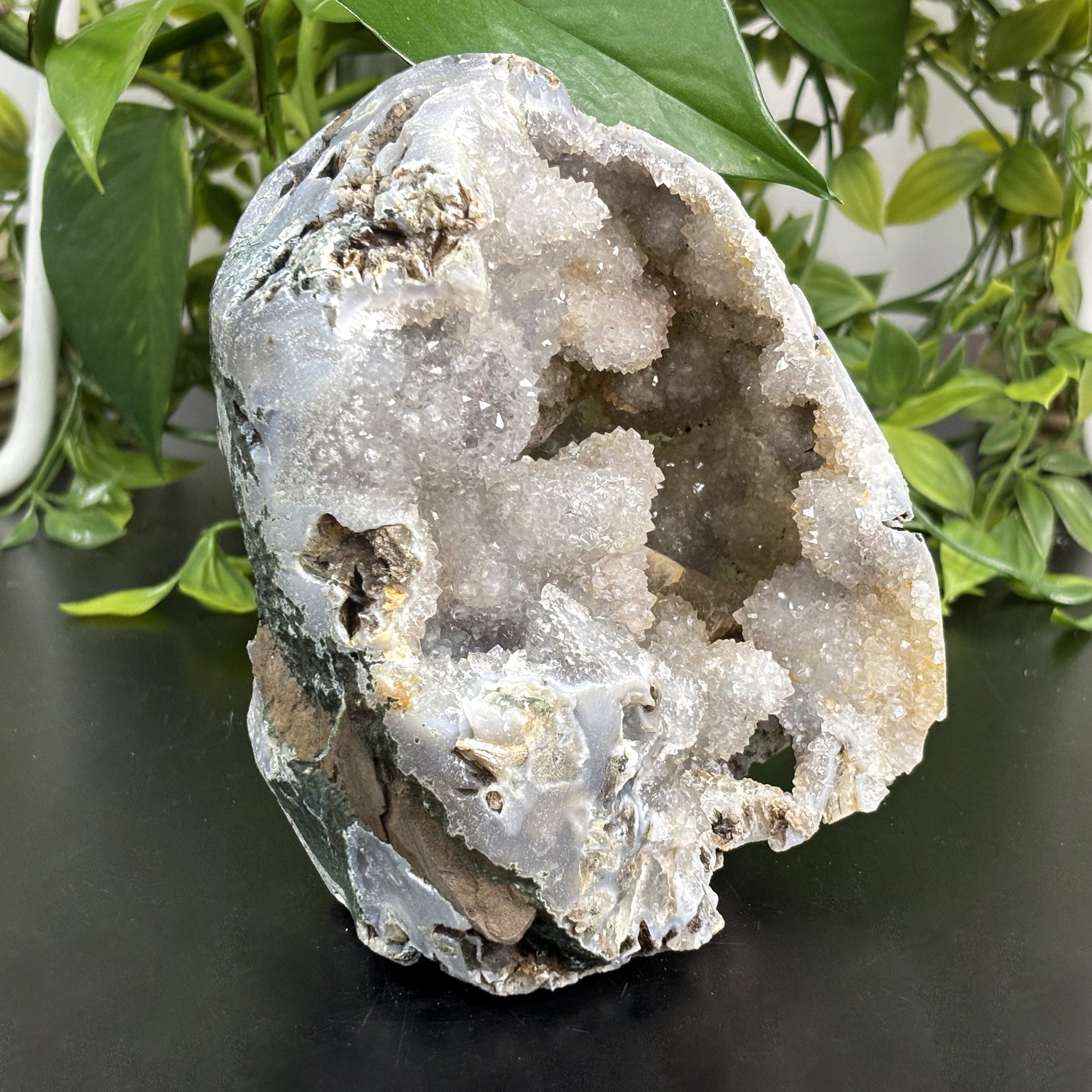Quartz Crystal Mineral Specimen - Gem Avenue