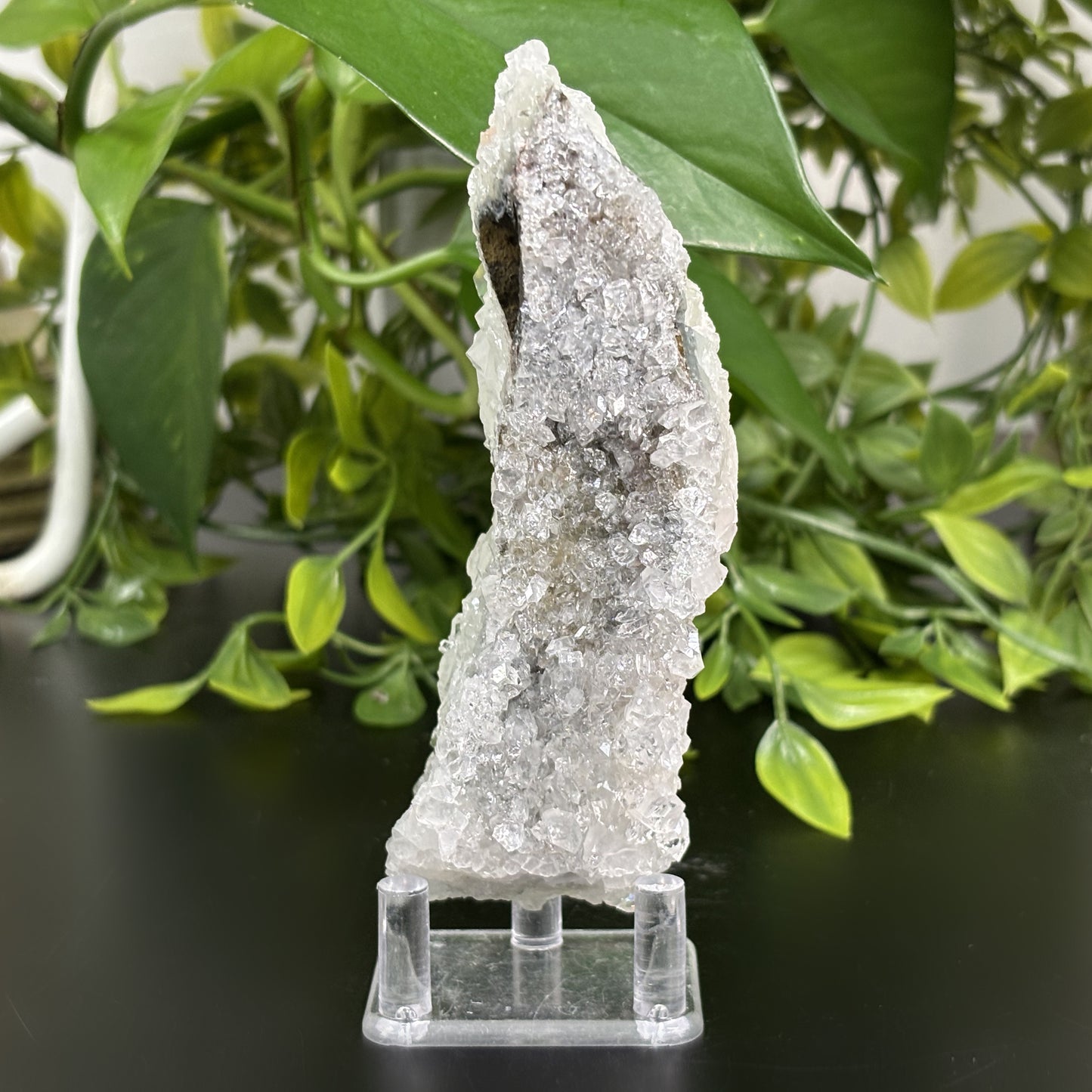 Natural Apophyllite Crystal Cluster Raw Healing Stone for Meditation, Decor & Collectors – RMI714