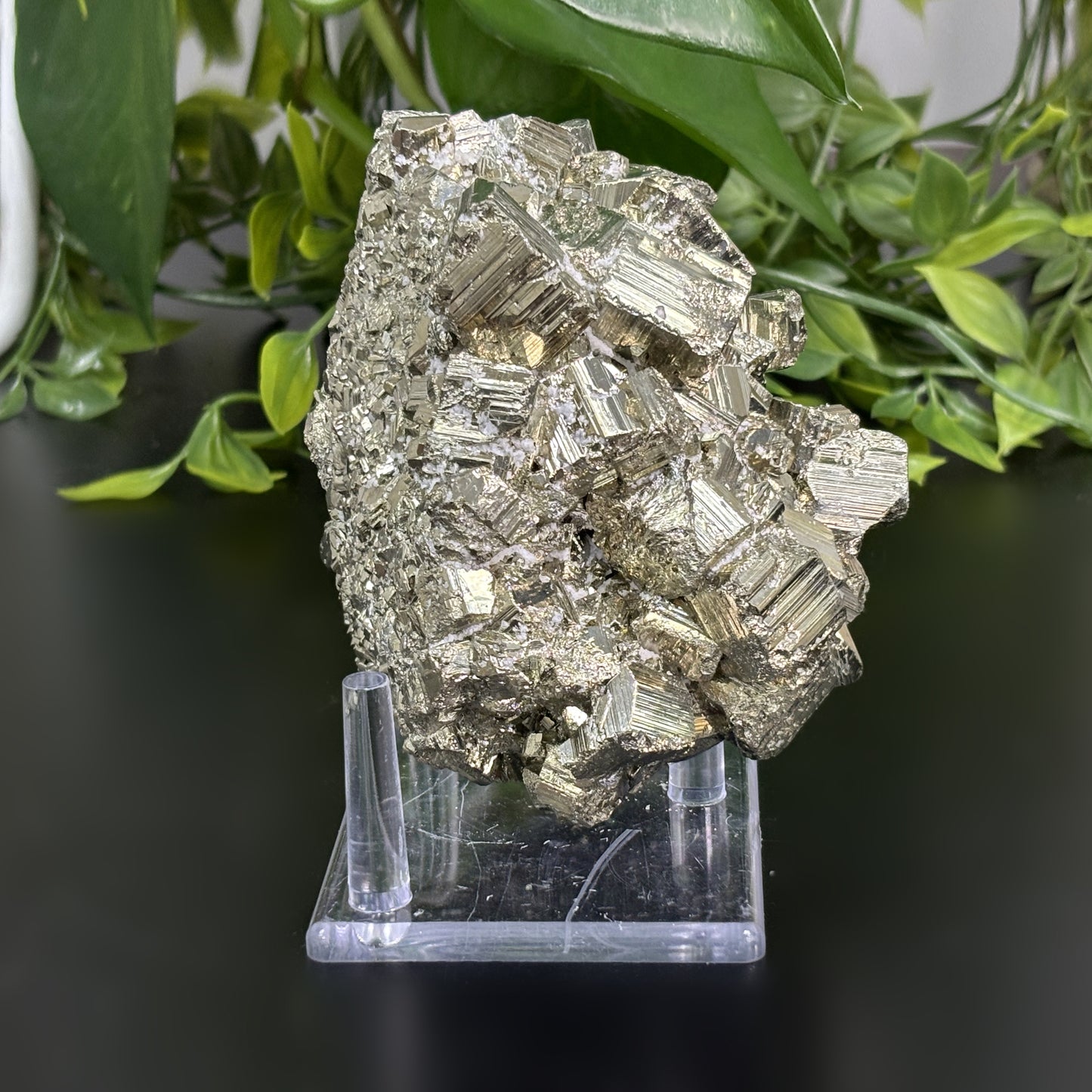 Natural Pyrite Crystal Cluster Raw Healing Stone, Golden Gemstone Mineral Specimen for Meditation, Energy Work, Home Decor, Collectors Display - RMI720